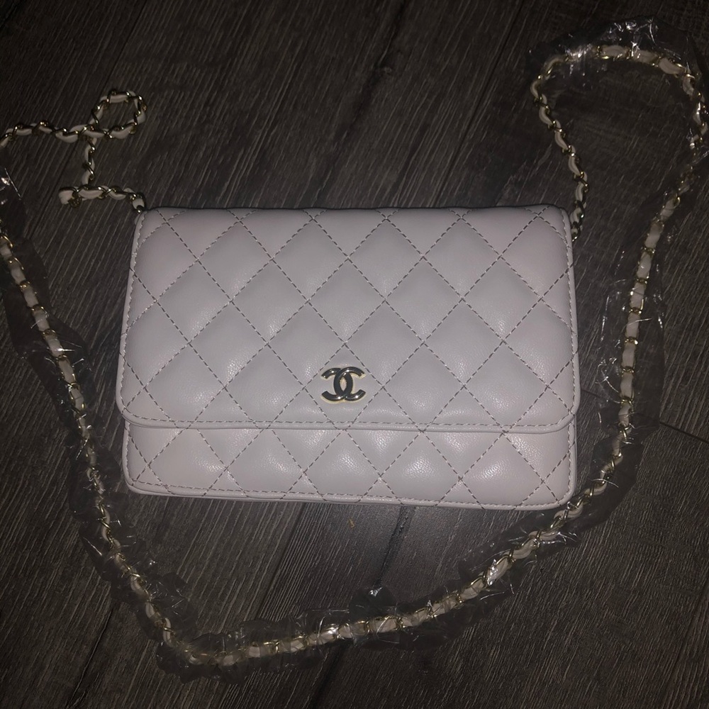 No brand purse